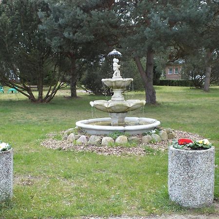 Zimmer Im Ferienpark Buntspecht Pruchten Exterior foto